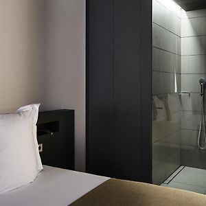 Camera standard con letto king size